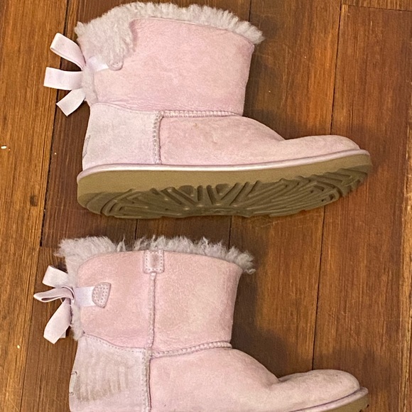 UGG Mini Bailey Bow II size 4 - Picture 5 of 15